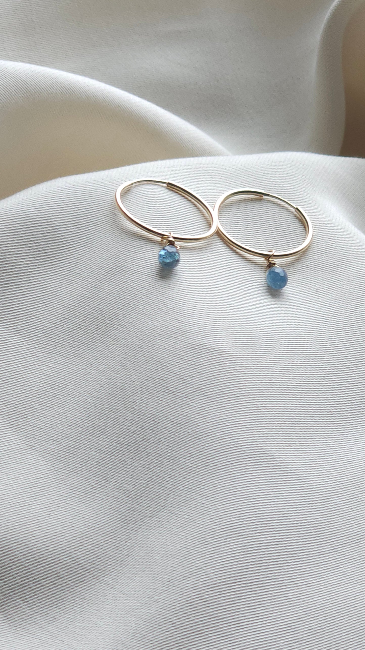 Moss Aquamarine| Gemstone briolette drop charm| 14K Gold Fill| Huggie Hoop|