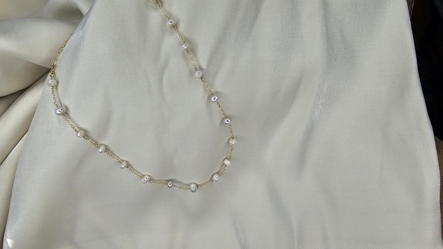 Freshwater pearl gold fill 15 inch + paperclip extender