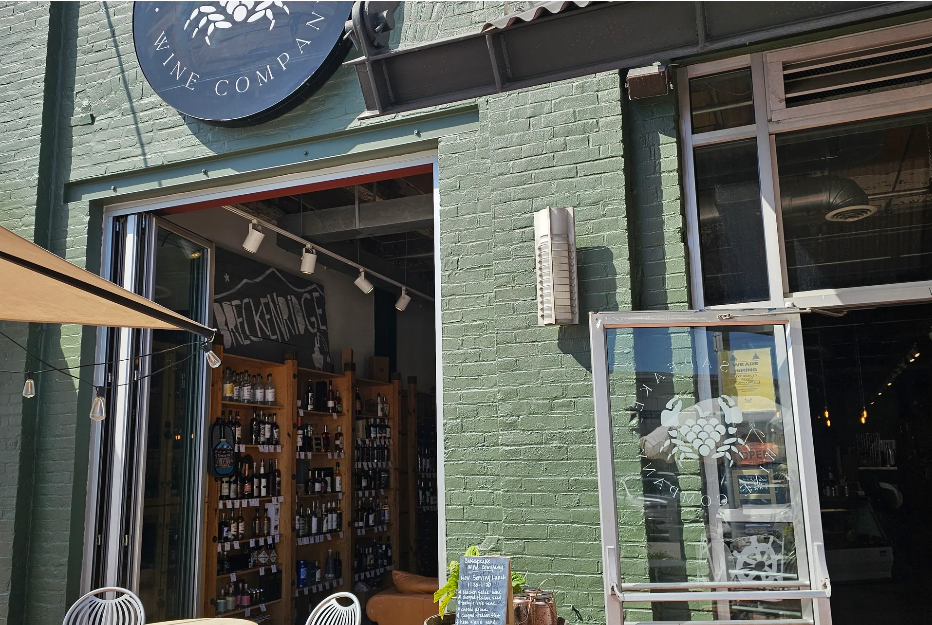 Permanent jewelry pop-up at Chesapeake Wine Company in Canton Baltimore with gold-filled bracelets