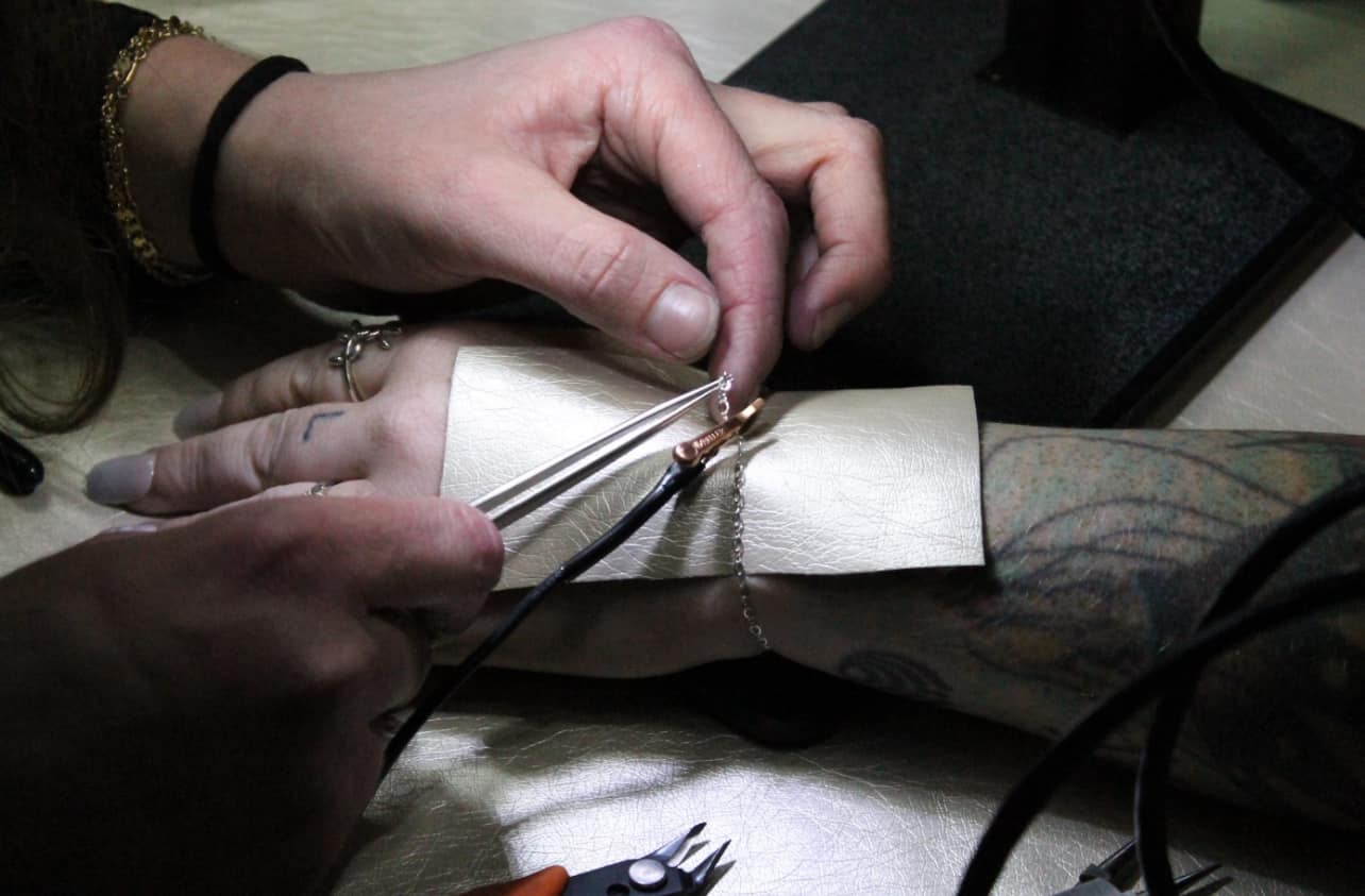 Permanent Jewelry By Intentionally Linked Jewelry