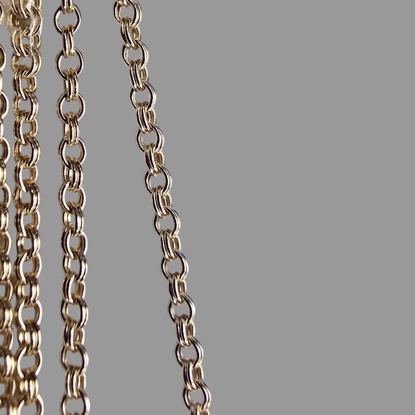 Close up of the double rolo permanent Jewelry Chain - our most recommended  for the viral initial chain necklace 