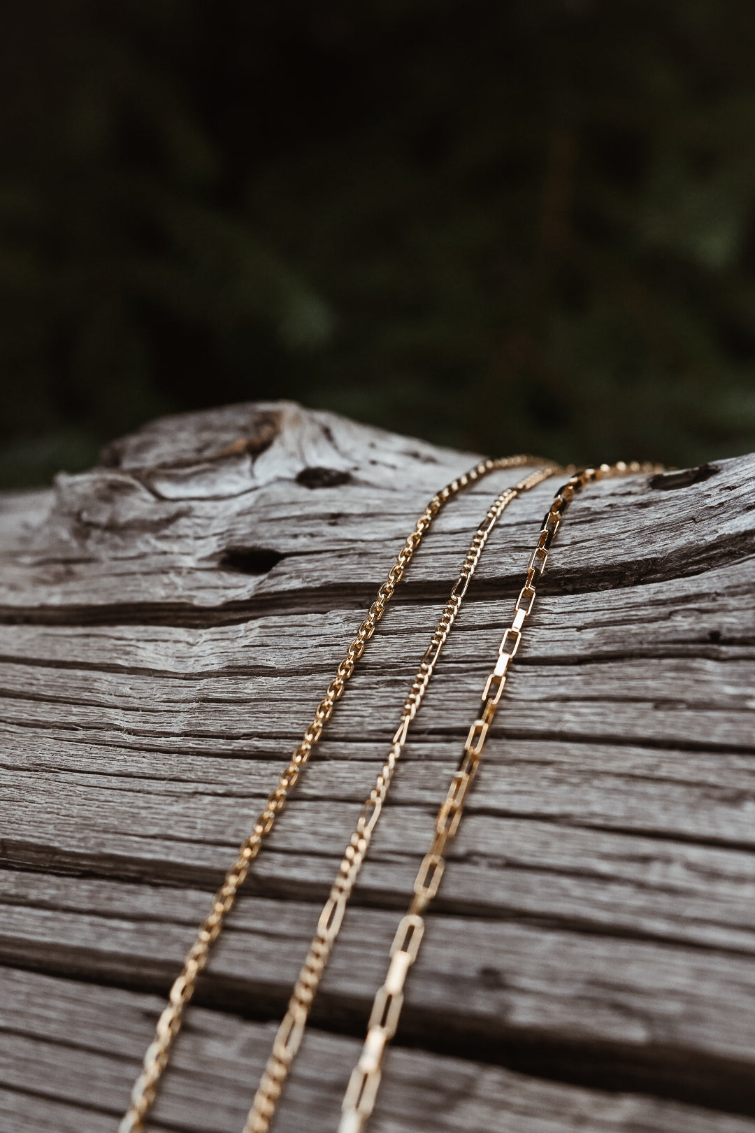 Far right is an image of an elongated paperclip chain 